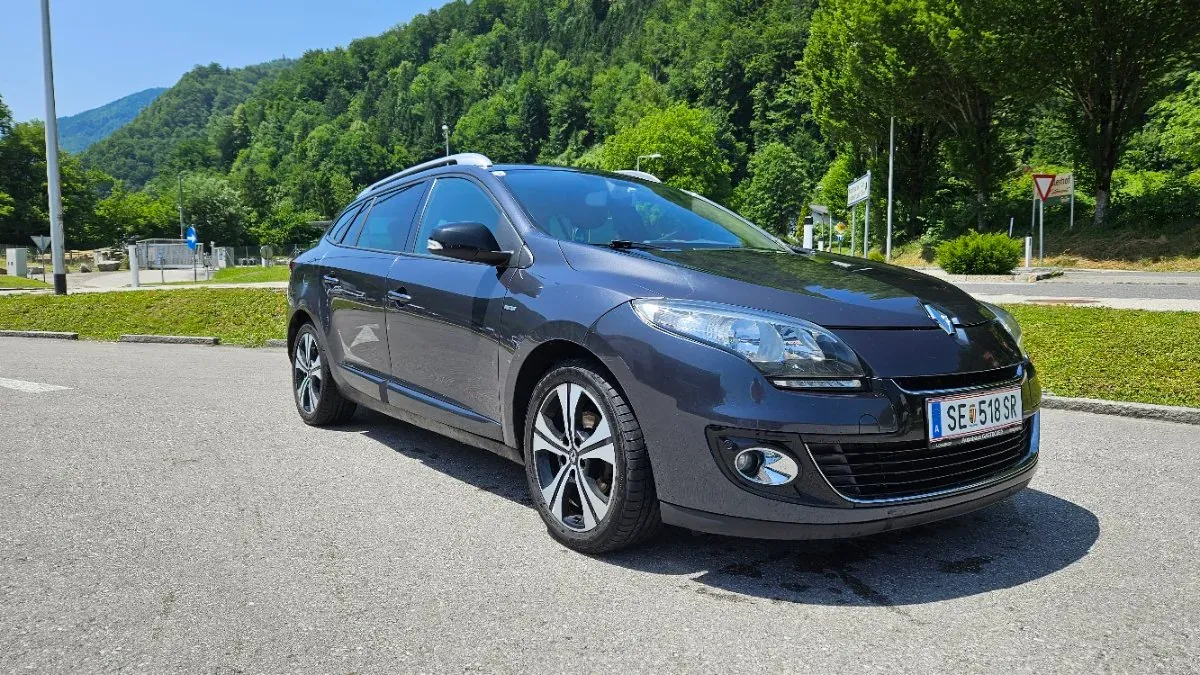 Renault Megane 2012 photo 3