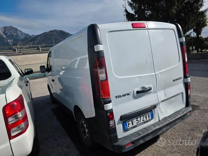 Renault Trafic 2019 photo 3