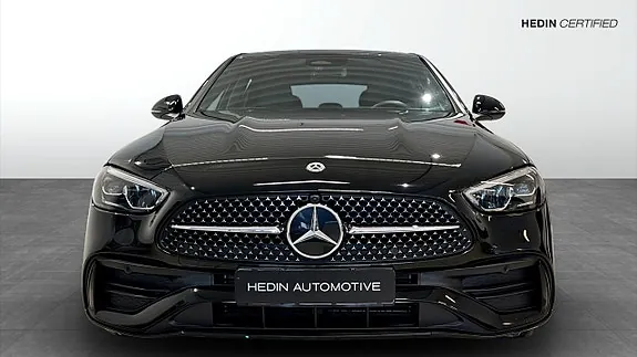 Mercedes-Benz C300E 2023 photo 4