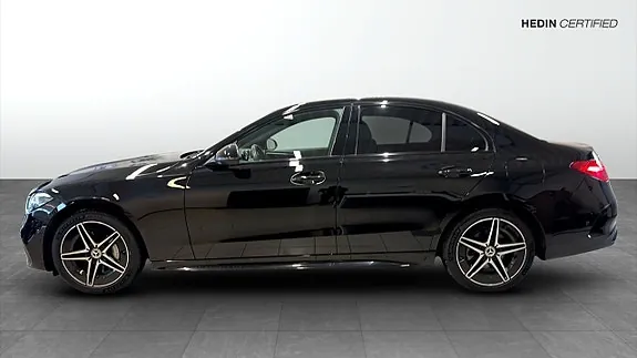Mercedes-Benz C300E 2023 photo 2