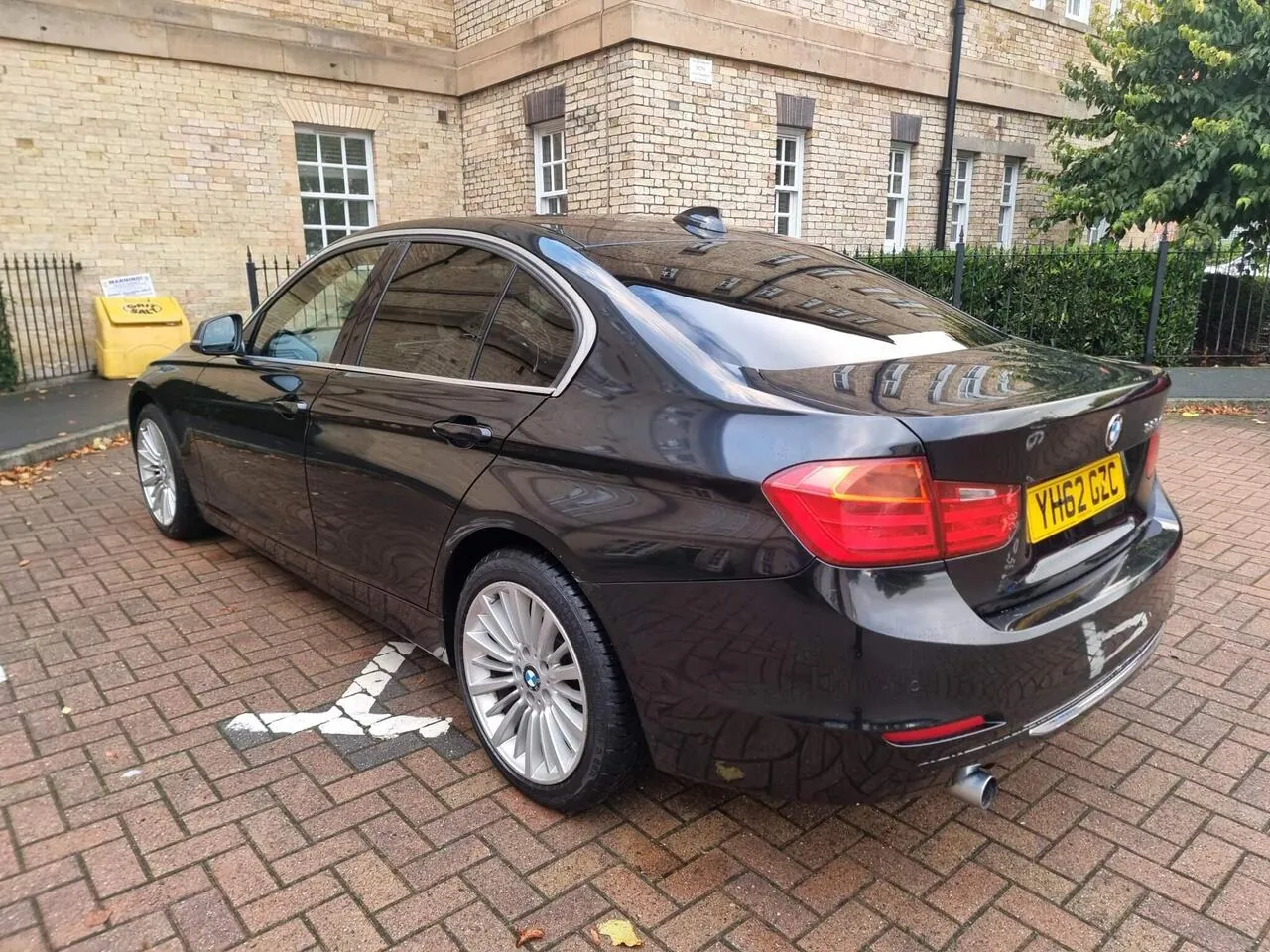 BMW 3 Series 2012 photo 4