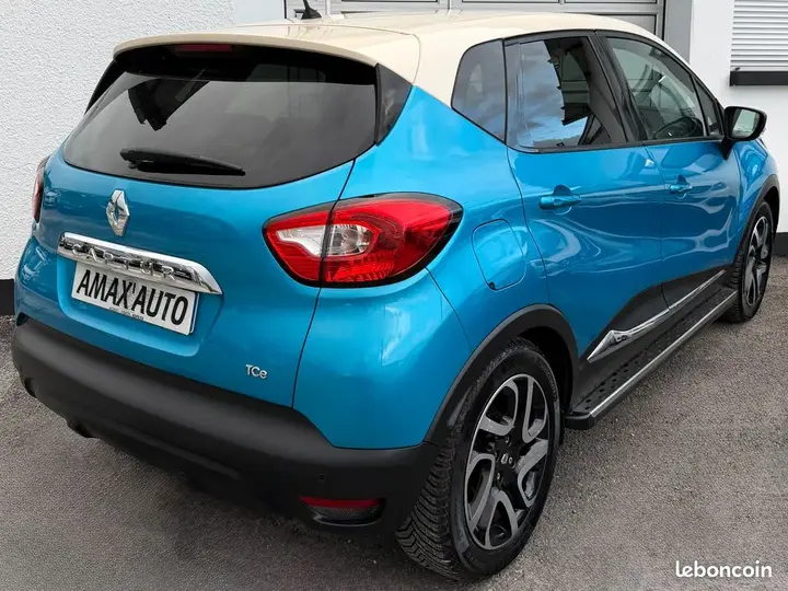Renault Captur 2015 photo 2