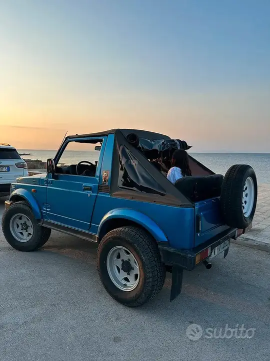 Suzuki Samurai 1989 photo 3