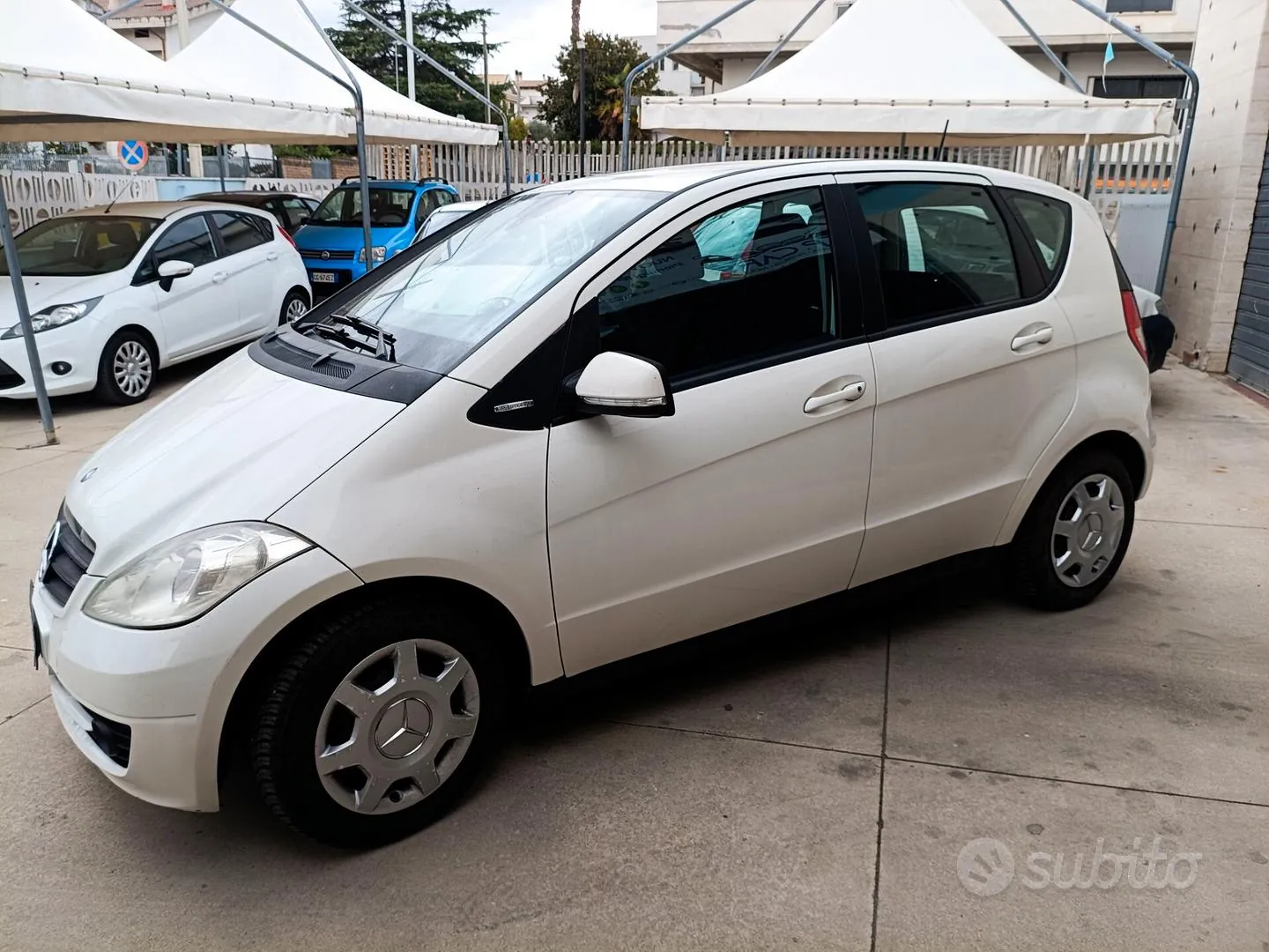 Mercedes-Benz A 160 2010 photo 3