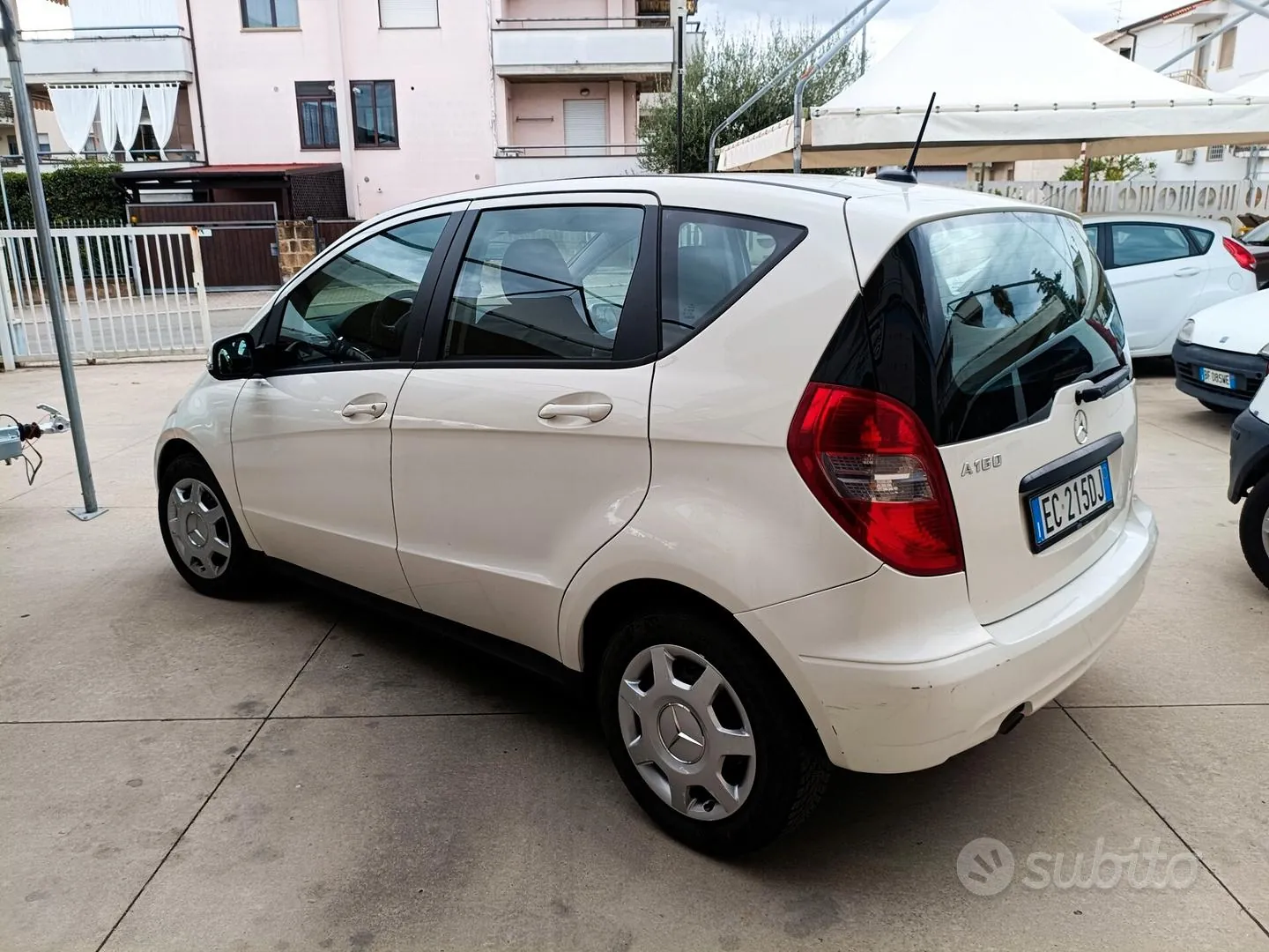 Mercedes-Benz A 160 2010 photo 4