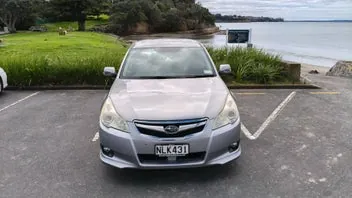 Subaru Legacy 2011 photo 2