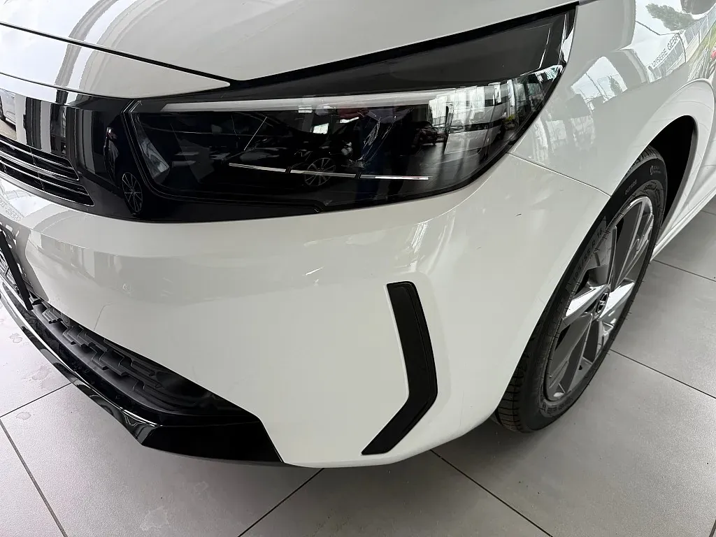 Opel Corsa 2025 photo 2