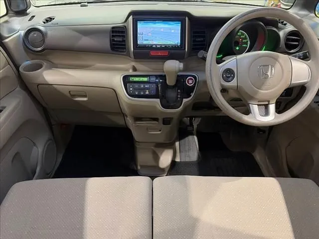 Honda N-Box 2012 photo 3