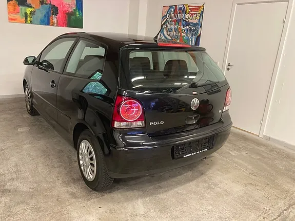 Volkswagen Polo 2006 photo 2