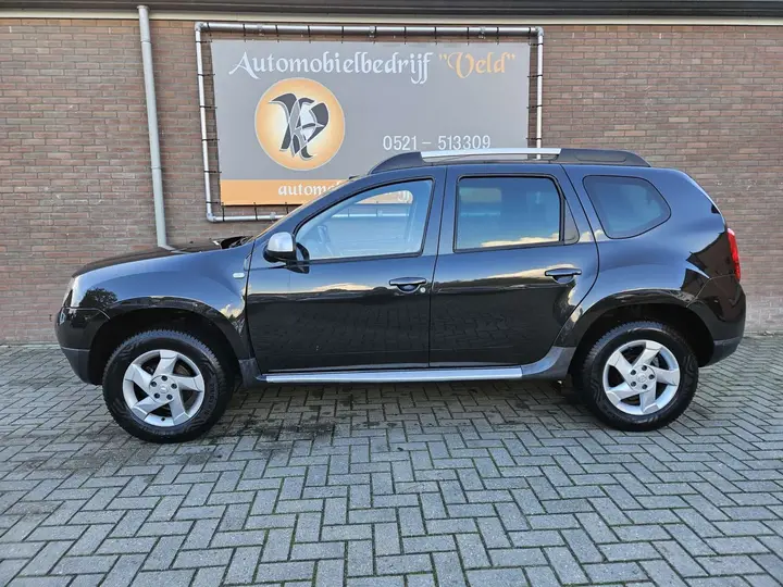 Dacia Duster 2012 photo 3