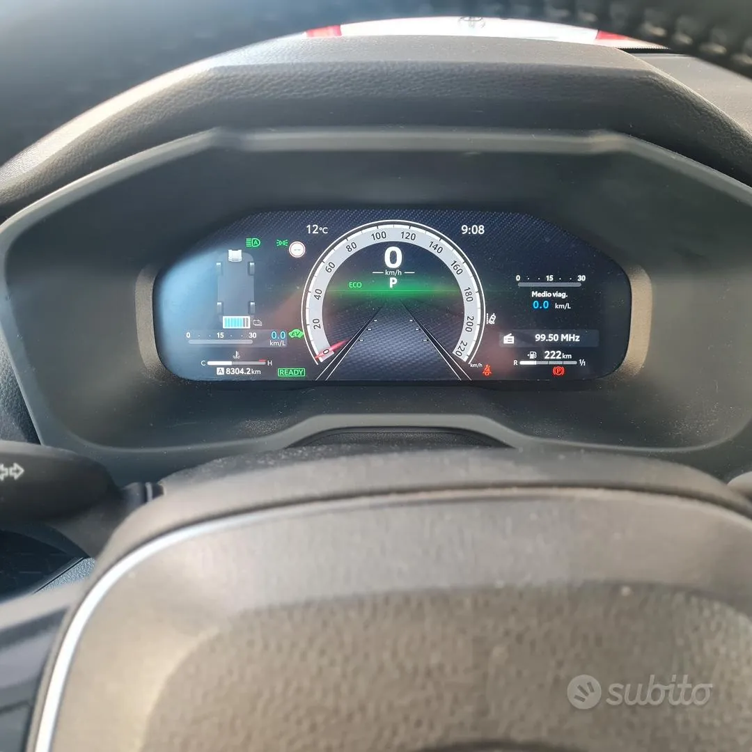 Toyota Rav4 2022 photo 2