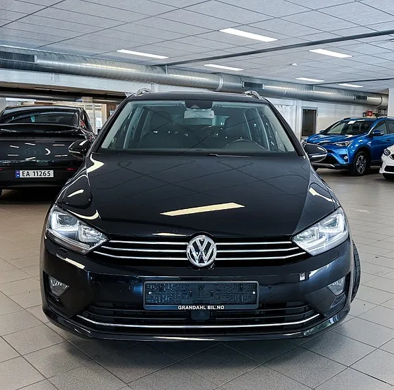 Volkswagen Golf Sportsvan 2015 photo 4