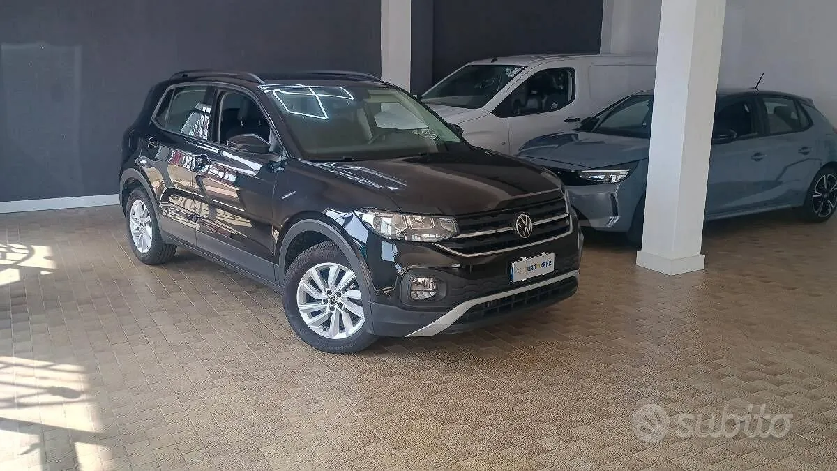 Volkswagen T-Cross 2022 photo 2