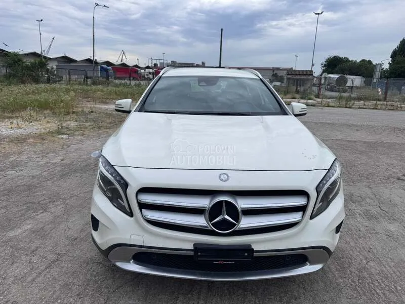 Mercedes-Benz Gla 220
