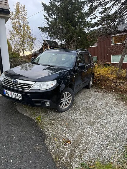 Subaru Forester 2009 photo 3