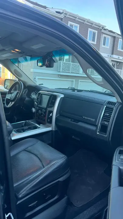 Ram 1500 Laramie 2016 photo 3