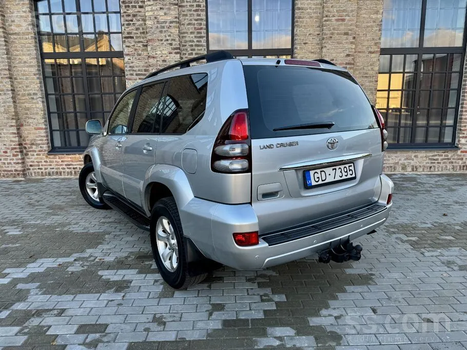 Toyota Land Cruiser Prado 2006 photo 3
