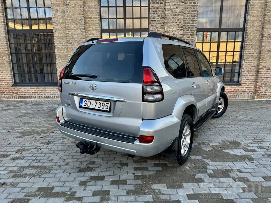 Toyota Land Cruiser Prado 2006 photo 4