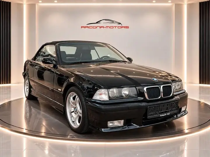 BMW 318I