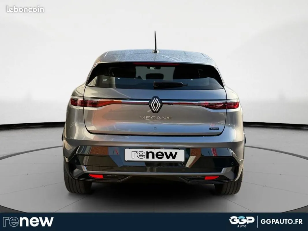 Renault Megane 2023 photo 4