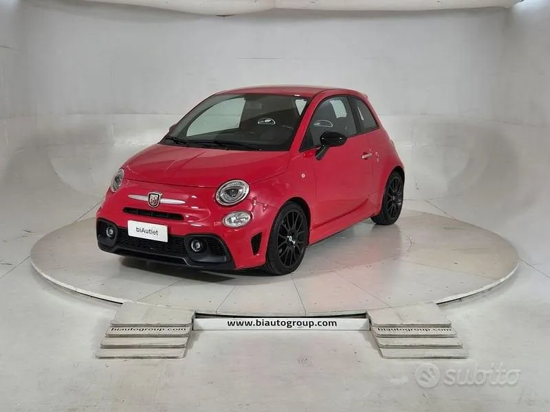 Abarth 595 2018 photo 2