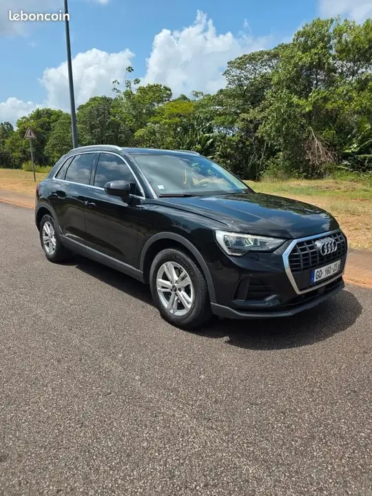 Audi Q3 2022 photo 2