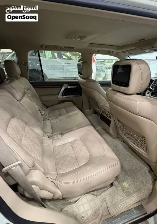 Toyota Land Cruiser 2015 photo 3