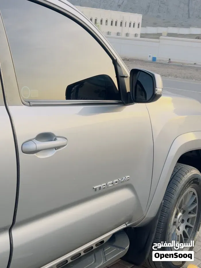 Toyota Tacoma 2020 photo 3