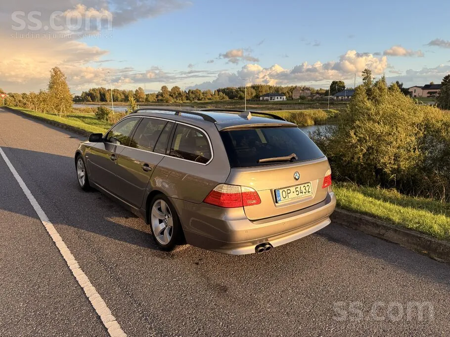 BMW 530 2008 photo 4