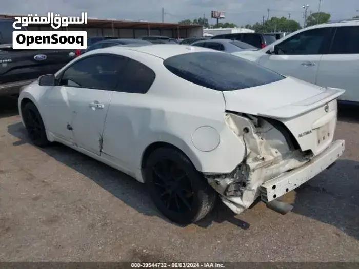 Nissan Altima 2010 photo 3