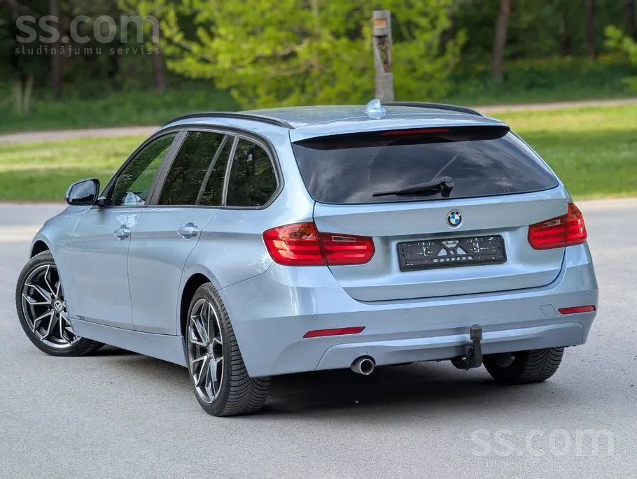BMW 320 2013 photo 2