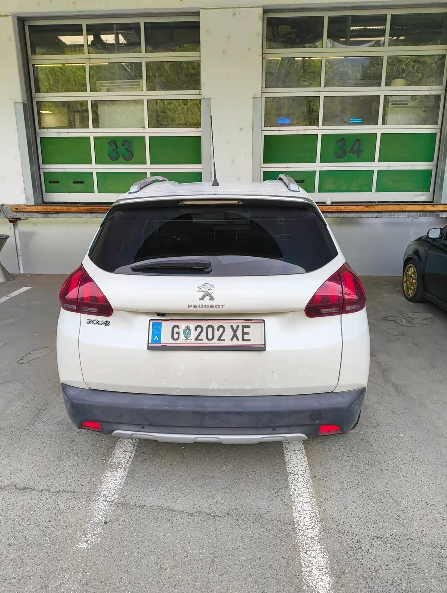 Peugeot 2008 2018 photo 2