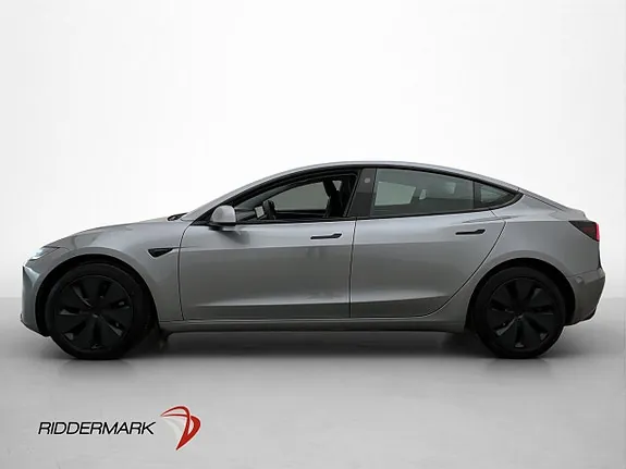 Tesla Model 3 2025 photo 3