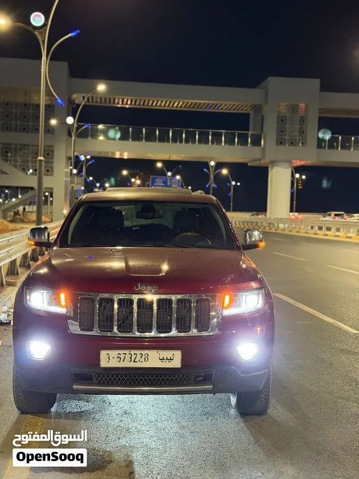 Jeep Grand Cherokee 2013 photo 4