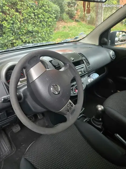 Nissan Note 2006 photo 3