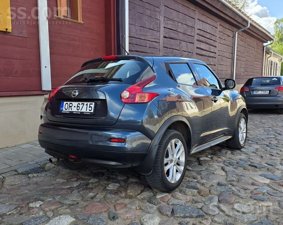 Nissan Juke 2013 photo 3