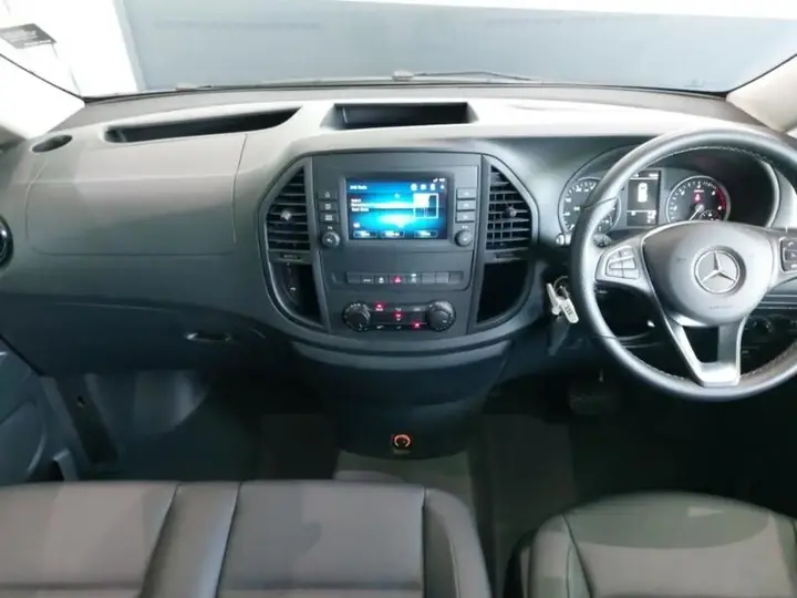 Mercedes-Benz Vito 2024 photo 3