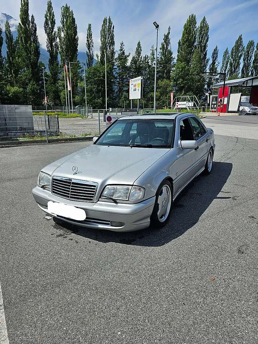 Mercedes-Benz C-Class 1998 photo 2