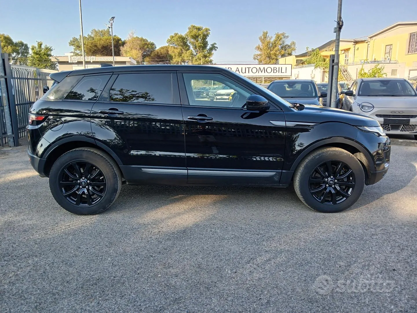 Land Rover Range Rover Evoque 2018 photo 4