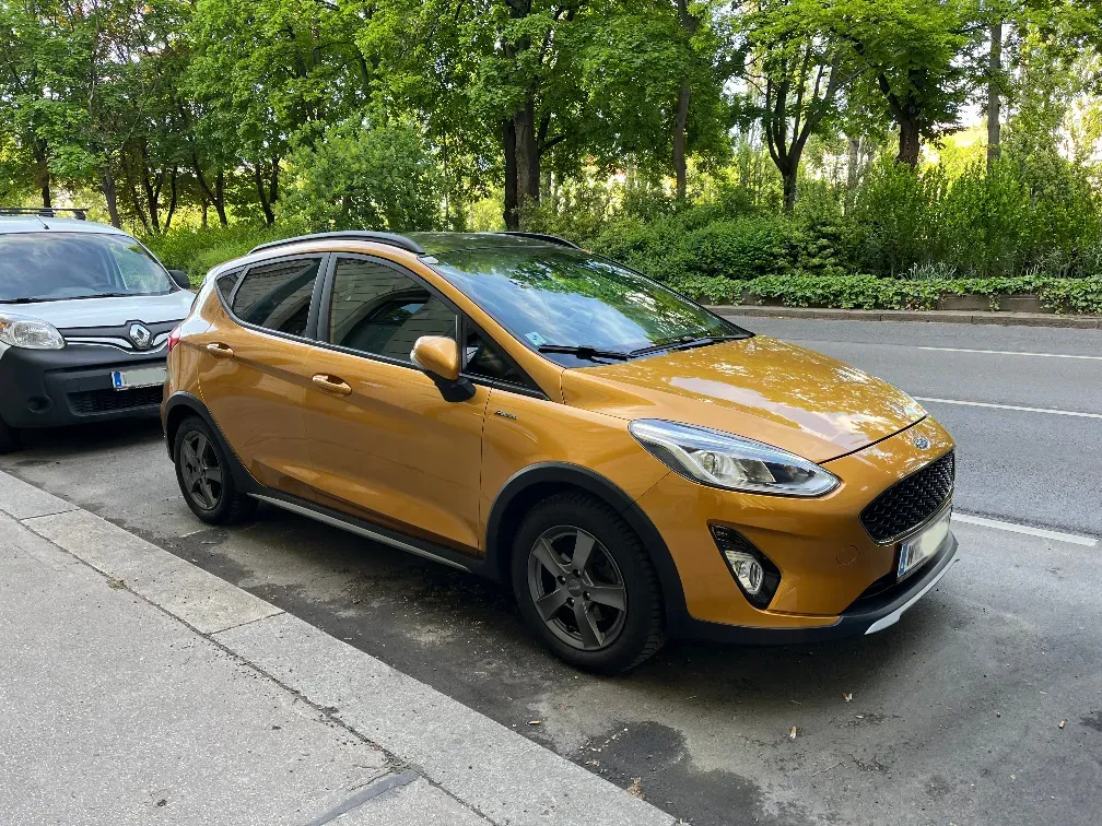 Ford Fiesta 2018 photo 2