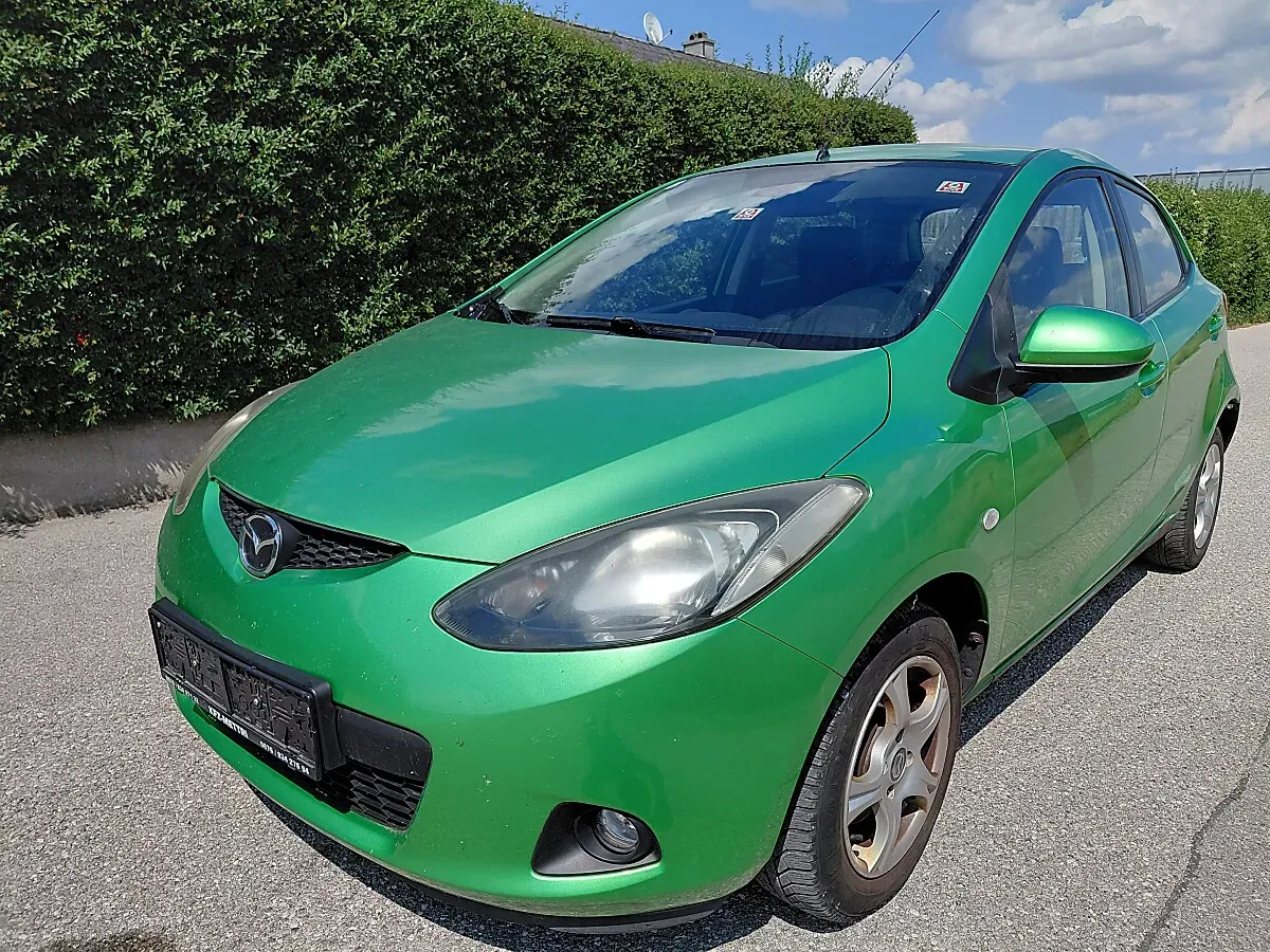 Mazda Mazda2