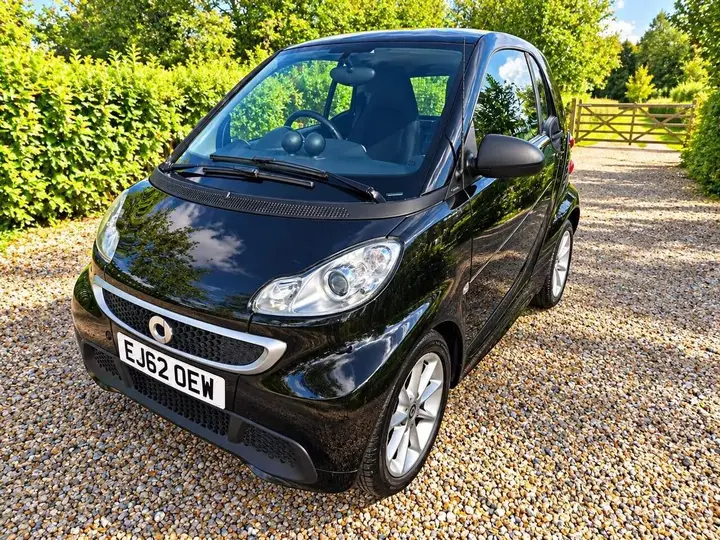 Smart Fortwo 2012 photo 3