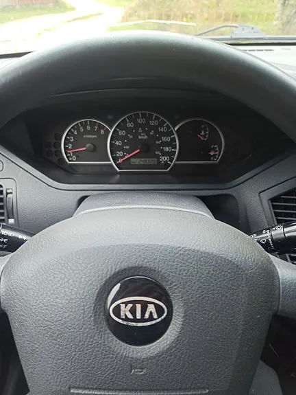 Kia Carens 2004 photo 4