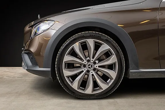 Mercedes-Benz E220 D 2017 photo 4