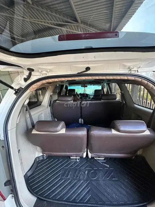 Toyota Innova 2013 photo 2