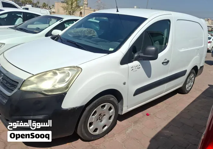Peugeot Partner 2015 photo 5