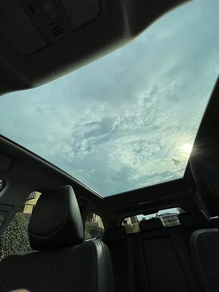 Toyota Auris 2014 photo 2