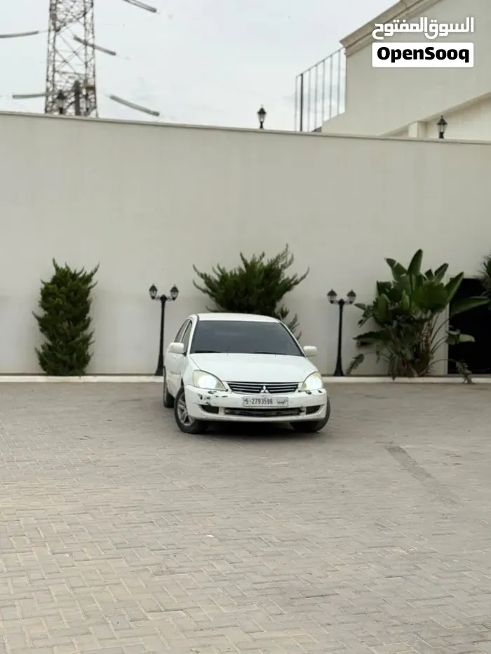Mitsubishi Lancer 2012 photo 4