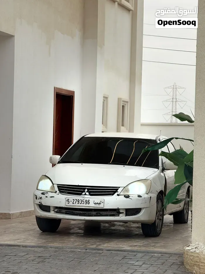 Mitsubishi Lancer 2012 photo 2