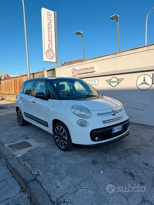 Fiat 500L 2013 photo 2